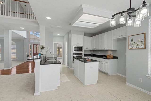 4706 Coventry Lane, Arlington, TX 76017