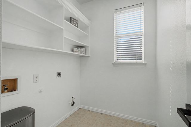 4706 Coventry Lane, Arlington, TX 76017