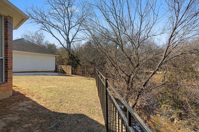 4706 Coventry Lane, Arlington, TX 76017