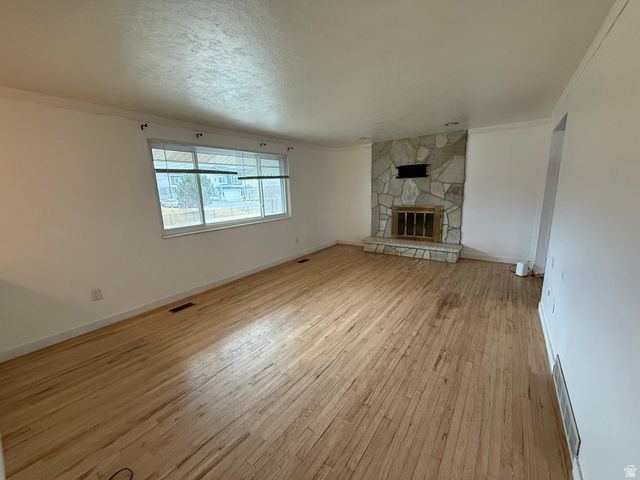 1718 W 9640 S, South Jordan, UT 84095