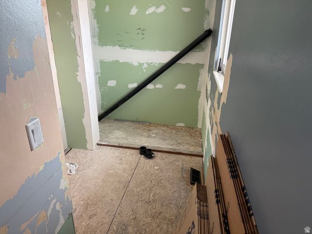 1718 W 9640 S, South Jordan, UT 84095