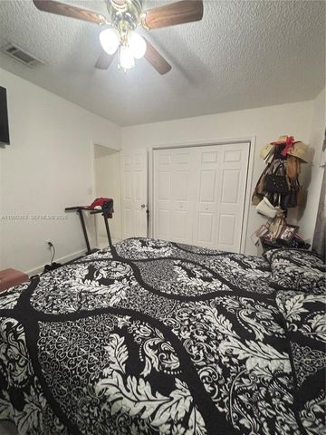 5271 NW 5th St 5271, Miami, FL 33126