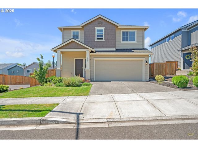 2221 S MEADOWLARK Dr, Ridgefield, WA 98642
