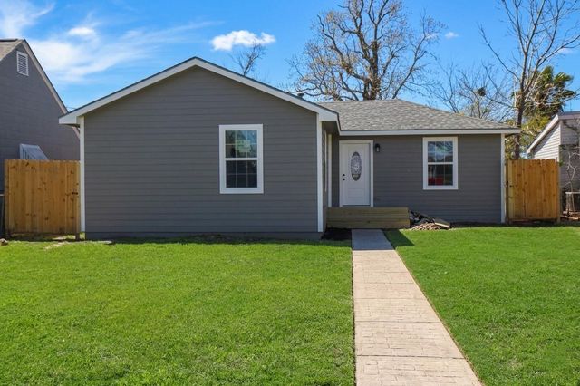 1623 W 6th Street, Freeport, TX 77541