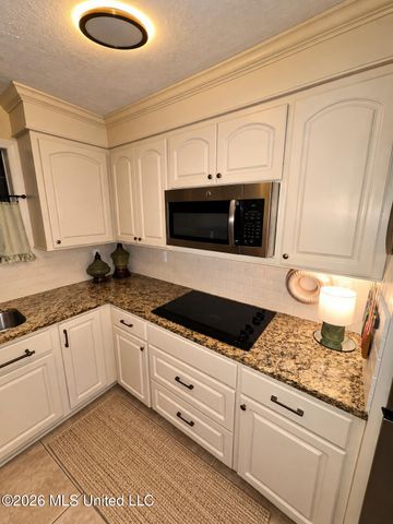429 Bradford Drive, Brandon, MS 39047