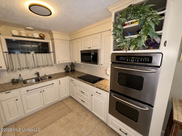 429 Bradford Drive, Brandon, MS 39047