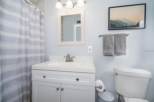 814 MALONE DRIVE, Orlando, FL 32810