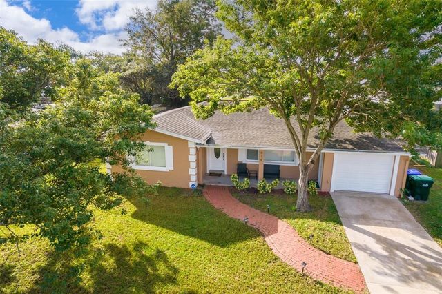 814 MALONE DRIVE, Orlando, FL 32810