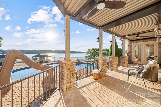 142 Forest Lake Court, Mount Gilead, NC 27306