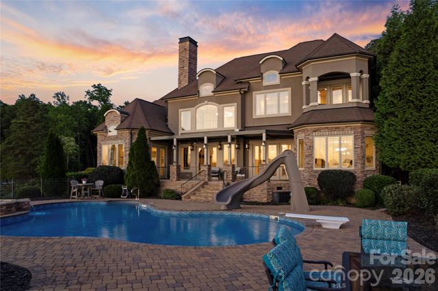 142 Forest Lake Court, Mount Gilead, NC 27306