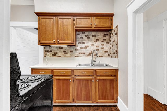 4004 Washington Street, Greenville, TX 75401