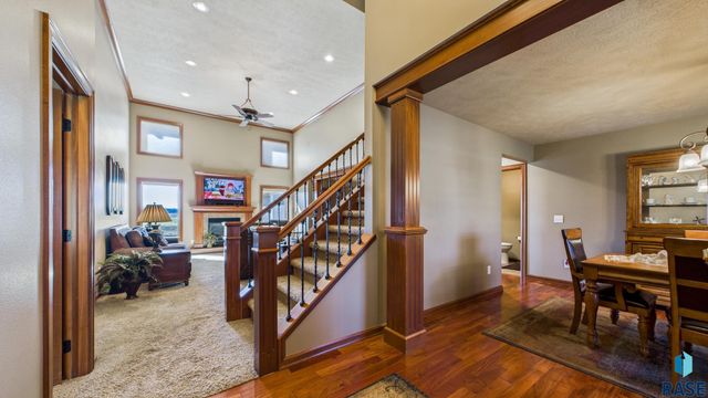 27193 Willow View Cir Circle, Harrisburg, SD 57032