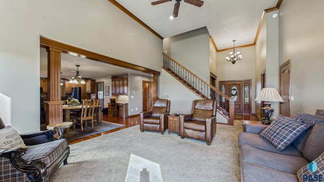 27193 Willow View Cir Circle, Harrisburg, SD 57032