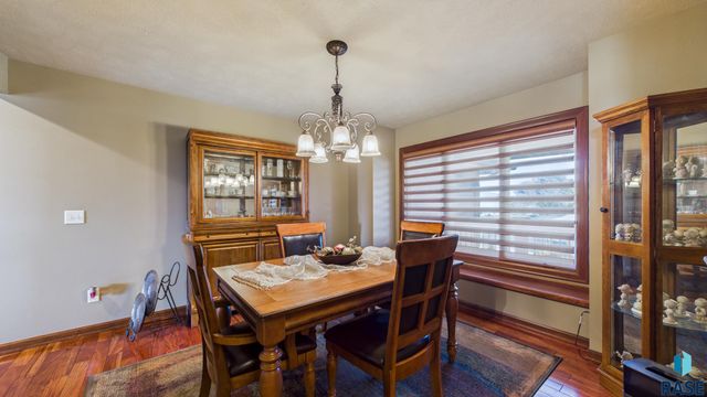 27193 Willow View Cir Circle, Harrisburg, SD 57032