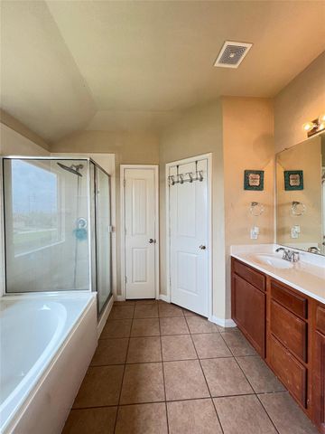 15806 Egret Field Lane, Houston, TX 77049