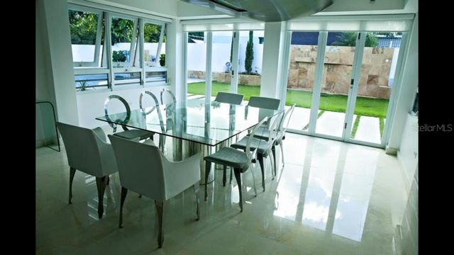 116 TRINITARIA, San Juan, PR 00927