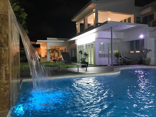 116 TRINITARIA, San Juan, PR 00927