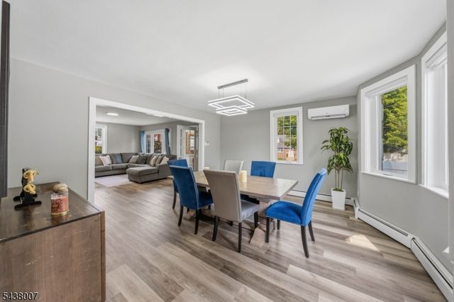 136 Glendale Dr, Ewing Twp., NJ 08618