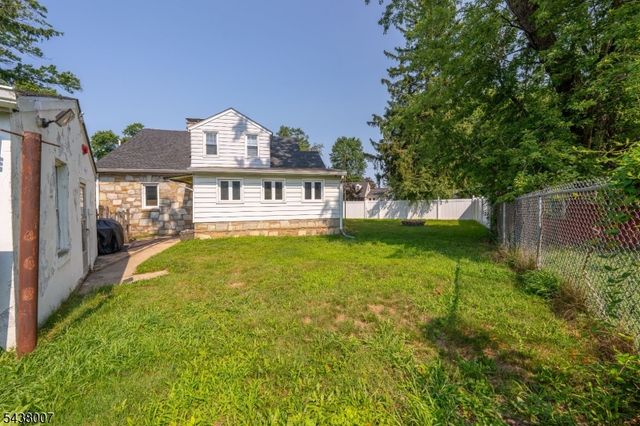 136 Glendale Dr, Ewing Twp., NJ 08618