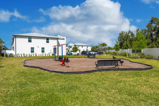 1645 Lindley Street, Mangonia Park, FL 33407