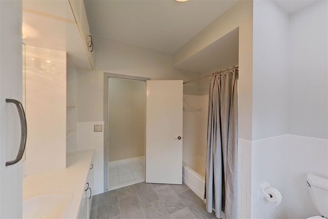 48315 Wadebridge Drive, Canton, MI 48187