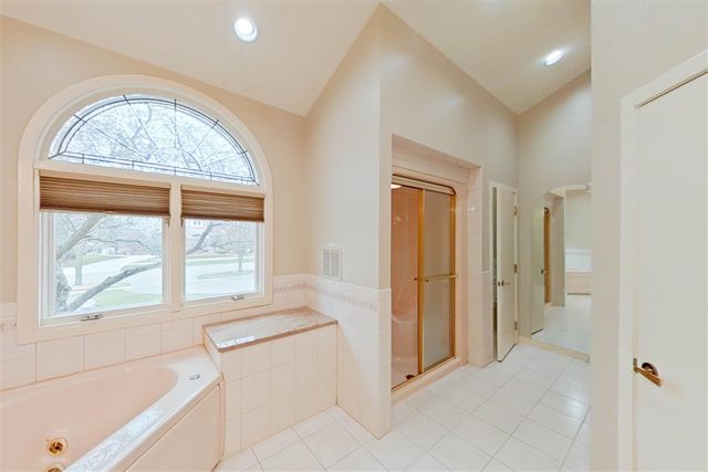 48315 Wadebridge Drive, Canton, MI 48187