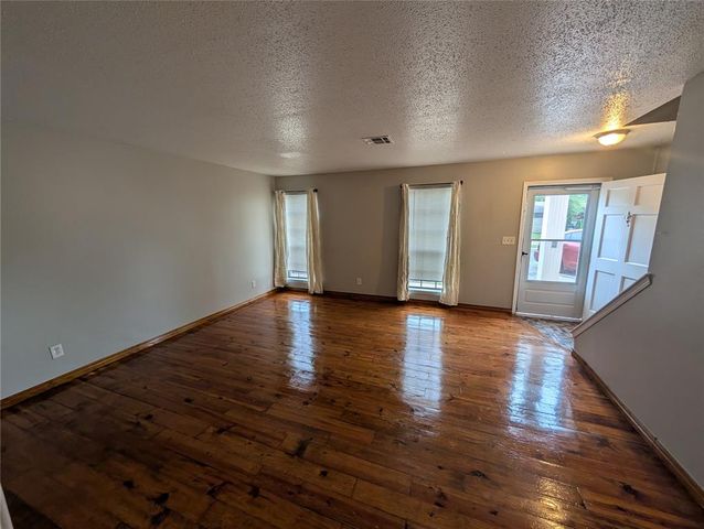1305 Rebecca Lane, Norman, OK 73072