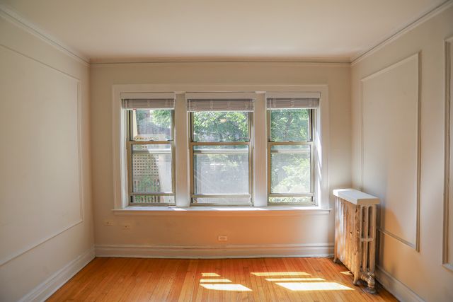 5726 S Blackstone Avenue 1E, Chicago, IL 60637