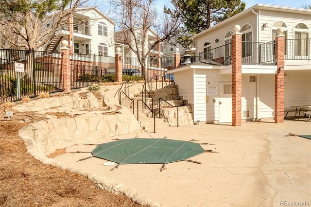 1631 S Deframe Street B5, Lakewood, CO 80228