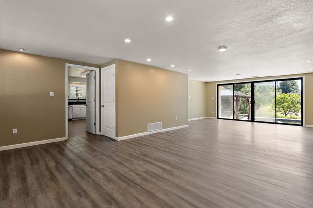 6512 Landis Ave, Carmichael, CA 95608