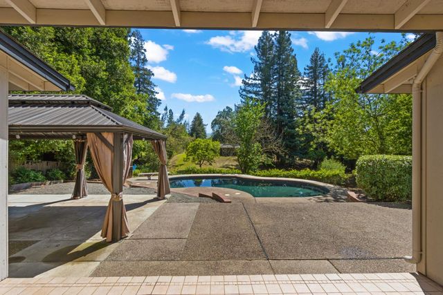 6512 Landis Ave, Carmichael, CA 95608