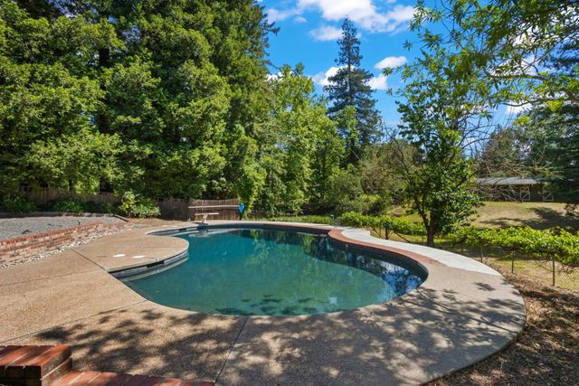 6512 Landis Ave, Carmichael, CA 95608