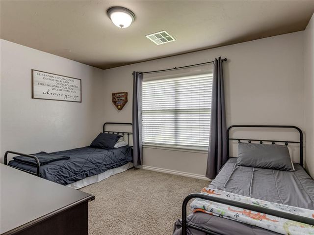 10805 Turtlewood Drive, Midwest City, OK 73130