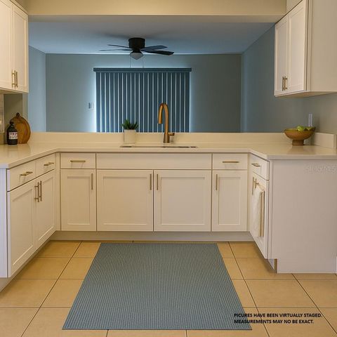 10111 BERRY FIELD COURT, Orlando, FL 32821