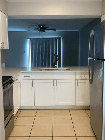 10111 BERRY FIELD COURT, Orlando, FL 32821