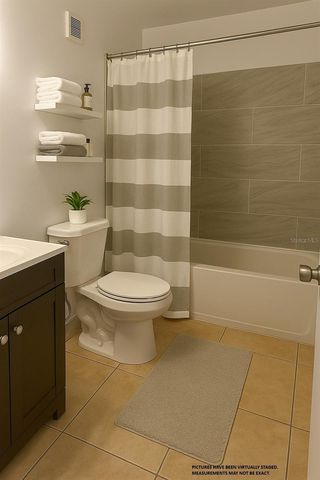 10111 BERRY FIELD COURT, Orlando, FL 32821