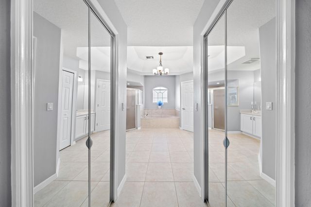 5918 NW Hann Drive, Port St. Lucie, Port St Lucie, FL 34986