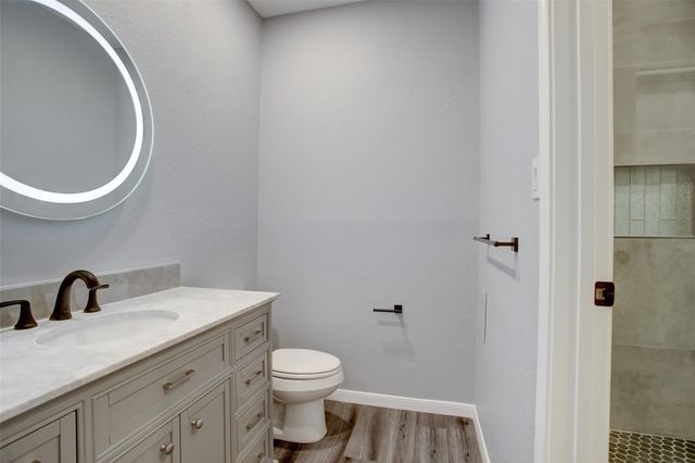 11711 Memorial Drive 572, Houston, TX 77024