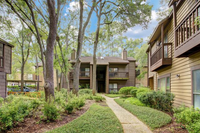 11711 Memorial Drive 572, Houston, TX 77024