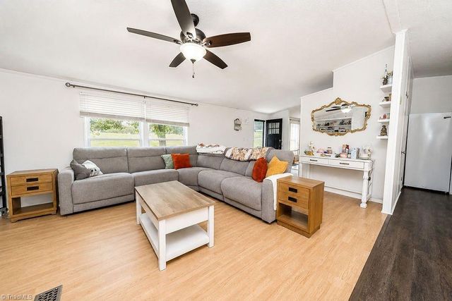 327 E Carter Mill Road, Elkin, NC 28621