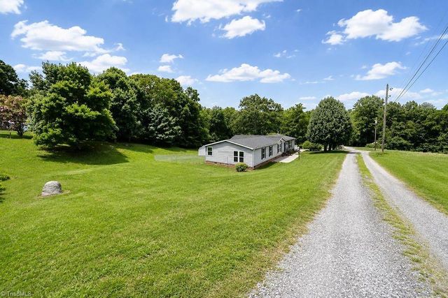 327 E Carter Mill Road, Elkin, NC 28621