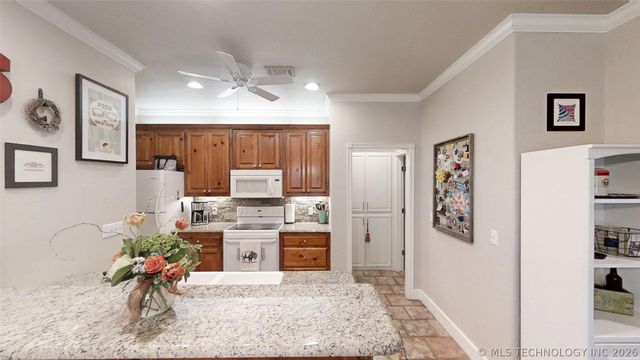 68 Overland Route Street, Ardmore, OK 73401