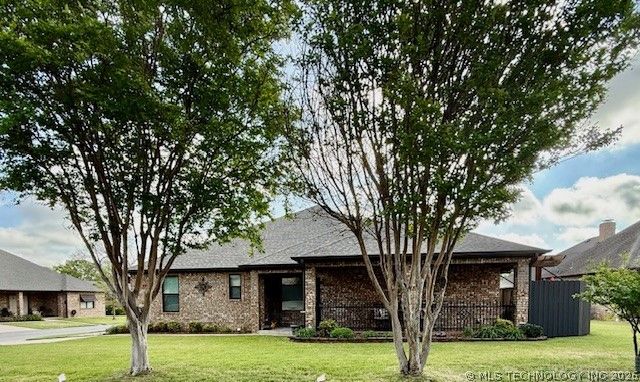 68 Overland Route Street, Ardmore, OK 73401