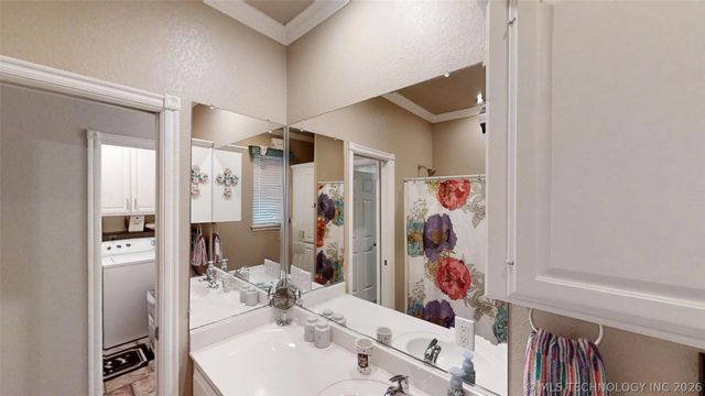 68 Overland Route Street, Ardmore, OK 73401