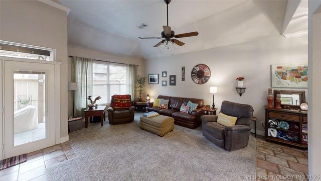 68 Overland Route Street, Ardmore, OK 73401