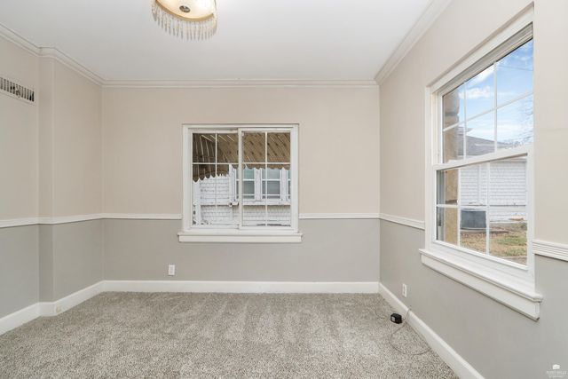 334 W Walnut St, Junction City, KS 66441