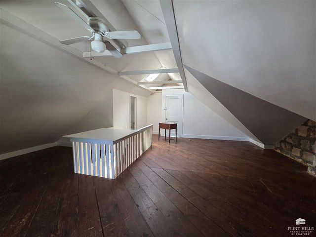 334 W Walnut St, Junction City, KS 66441