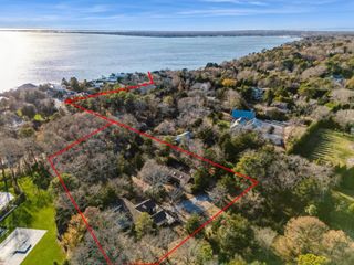 39 Cedar Drive, Southampton, NY 11968