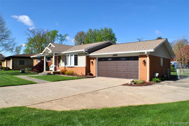 3593 Meadowleigh Lane, Waterford, MI 48329