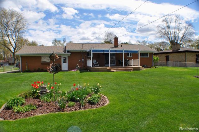 3593 Meadowleigh Lane, Waterford, MI 48329